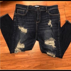 ✨Rue 21 Ripped Jeans Plus